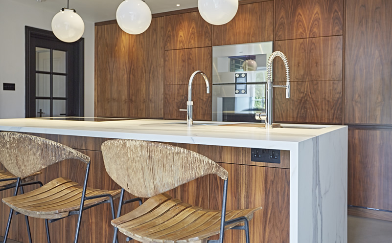 Sleek minimalist kitchen design